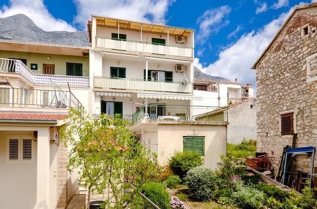 Apartman Dvor Makarska Oda fotoğraf